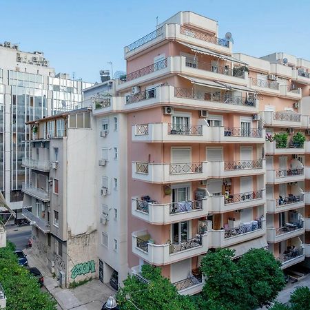 2 Bedroom Renovated Apartment With A View Atena Exterior foto